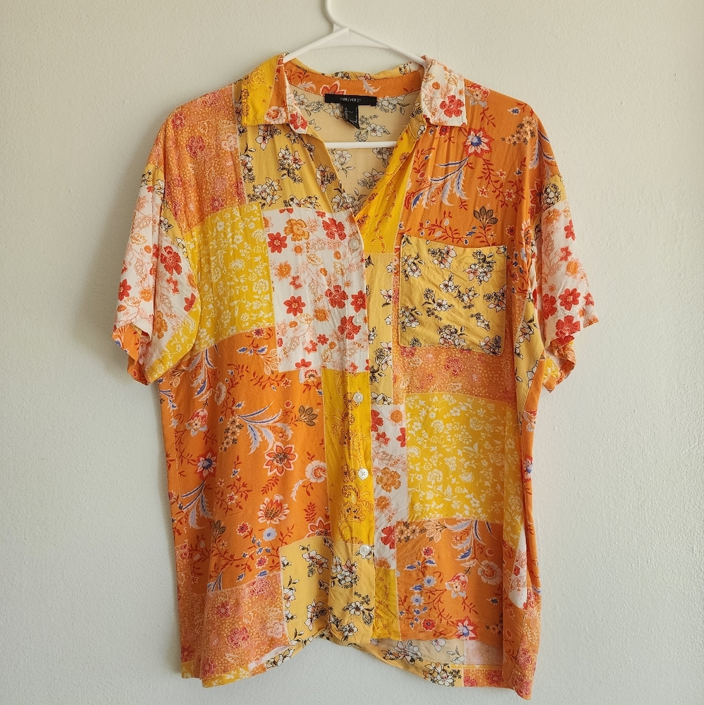 Forever 21 Flower Flannel in size S